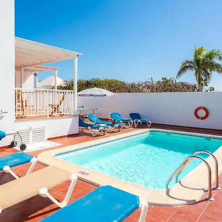 Monica Villa Puerto del Carmen (Lanzarote)