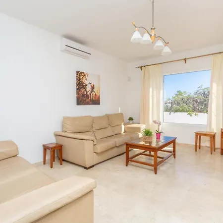 Villa Monica *